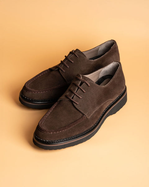 McKinley · derby · marron