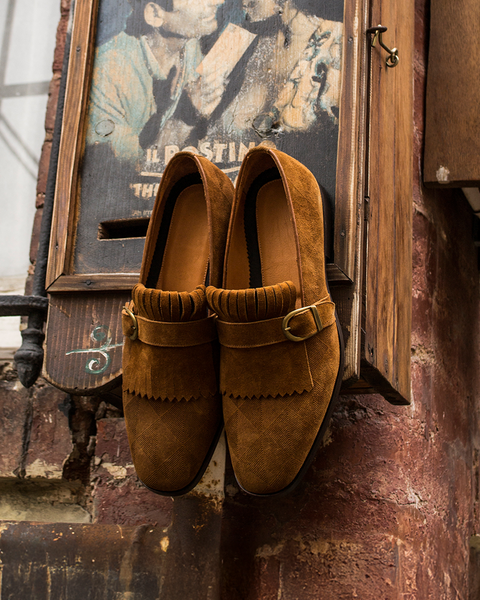 Neblina · chaussure à boucle · cognac