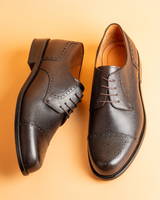 Gyala · derby · marron