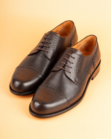 Gyala · derby · marron