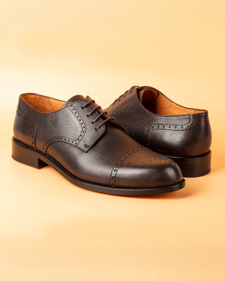 Gyala · derby · marron