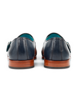 Kinabalu · sandalia · azul marino y coñac