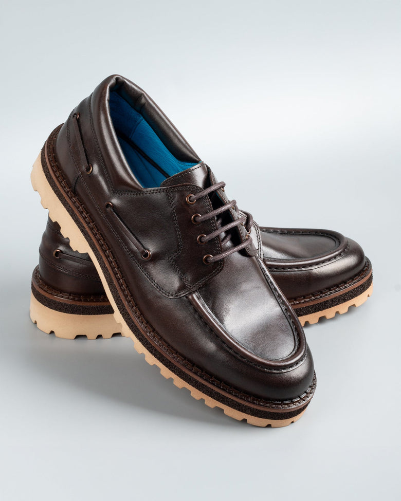Kita · derby · brown
