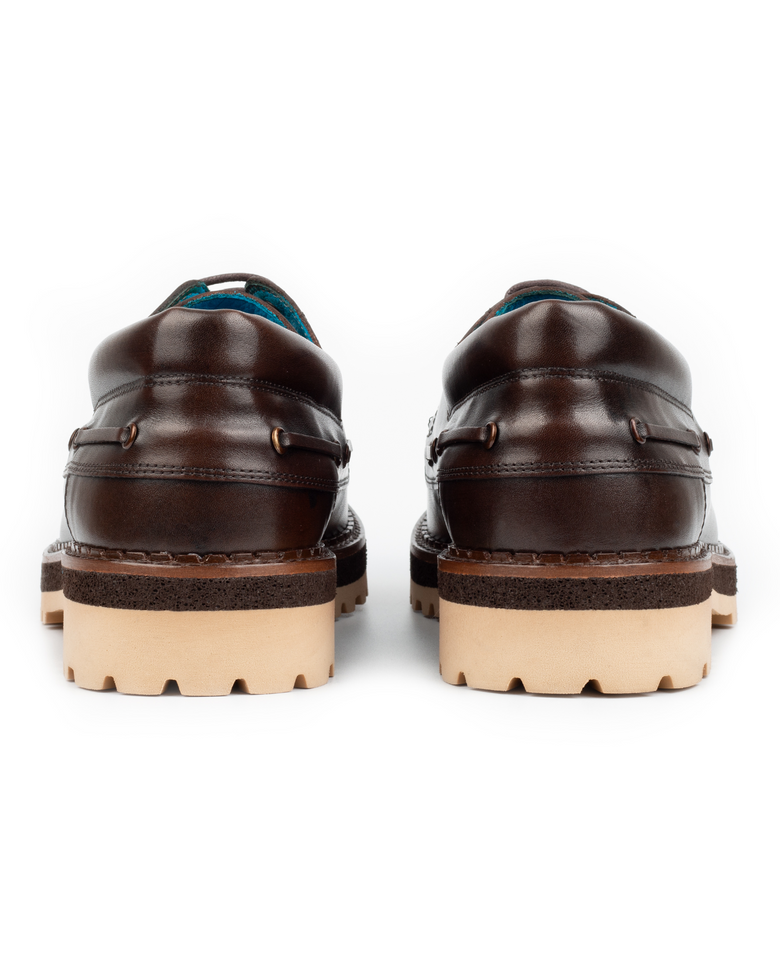 Kita · derby · brown