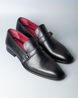 Lucania · zapato de hebilla · negro