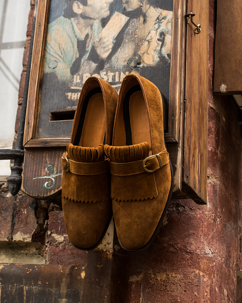 Neblina · monk · cognac