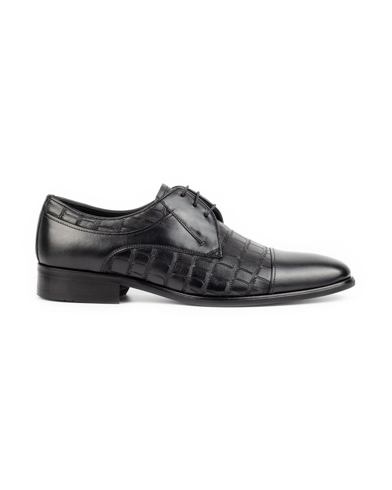 Parbat · derby · noir