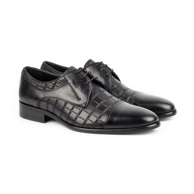 Parbat · derby · noir